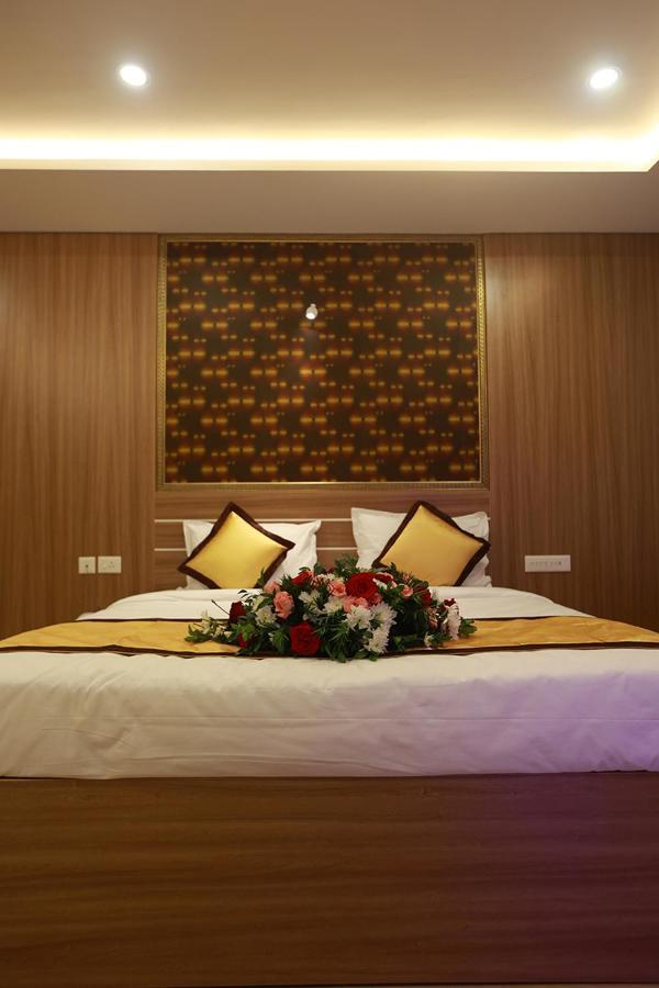 Hotel Emirates Kannangad Extérieur photo